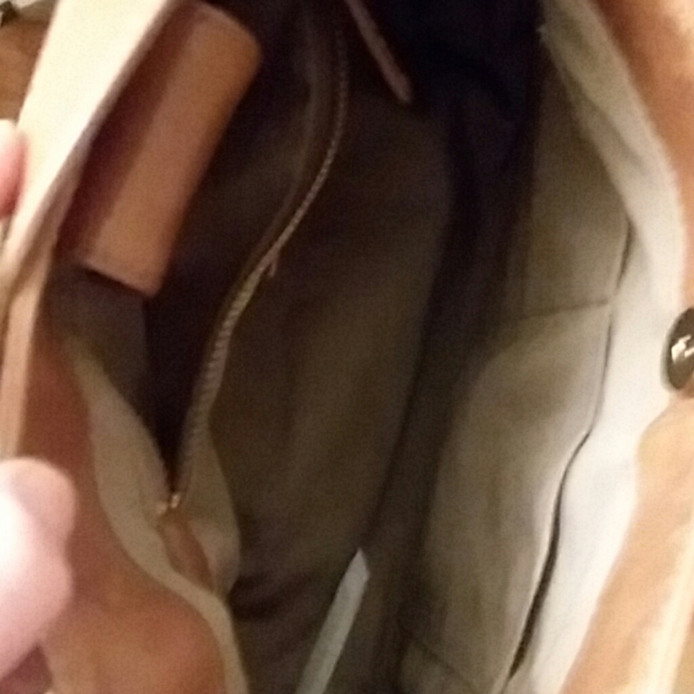Purse - Picture 3 of 9
